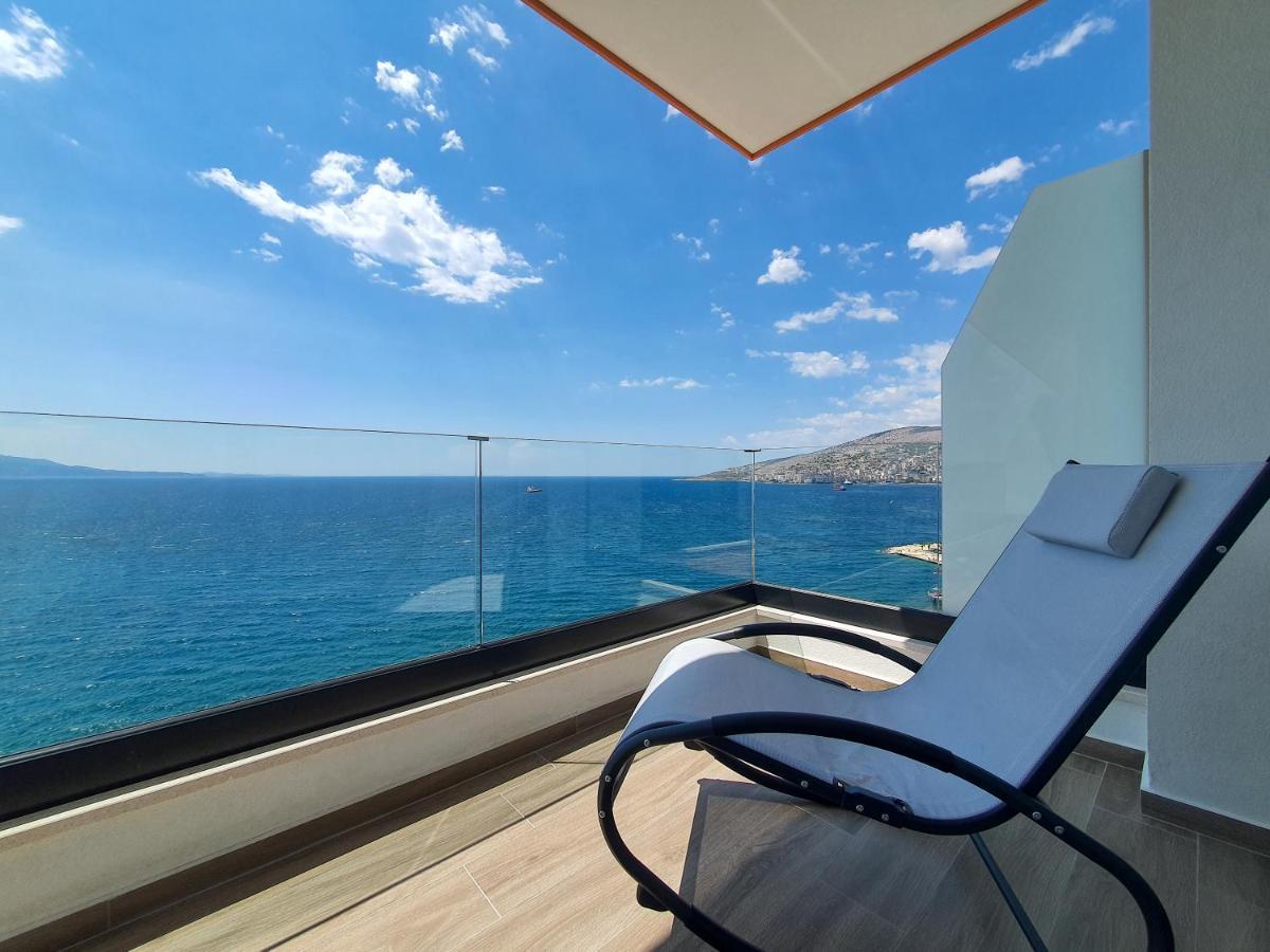Lookout * Sarandë